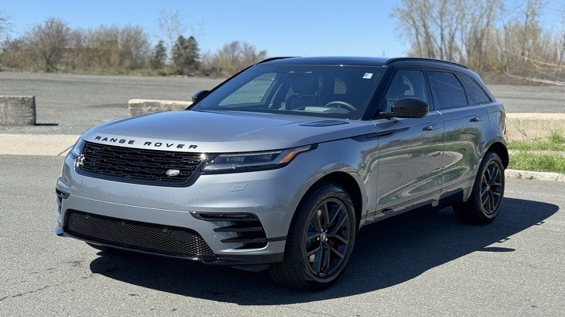 RANGE ROVER VELAR DYNAMIC SE